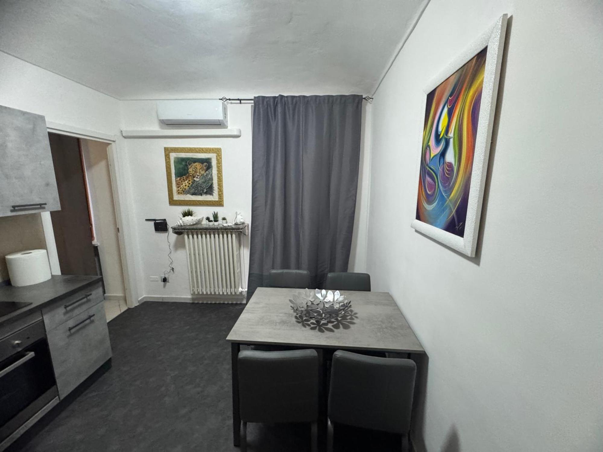 Victoria Apartment
